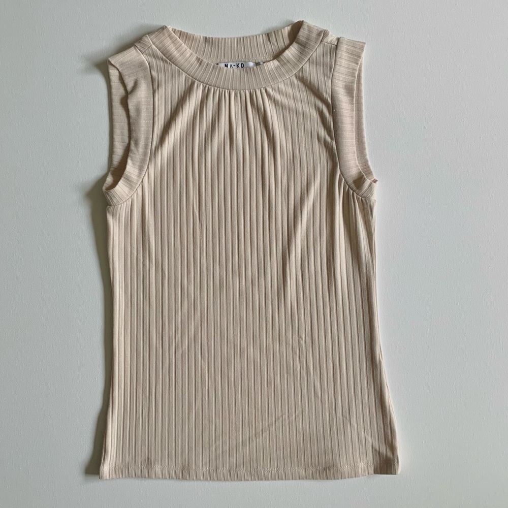 NA-KD ribbed beige mock neck sleeveless top size xxs